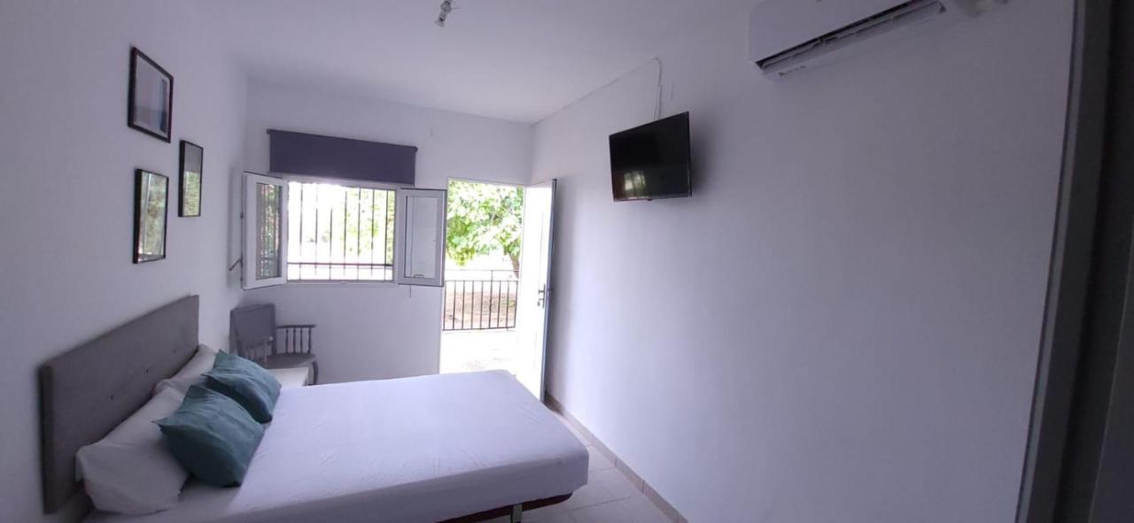 Hostal San Martin De Montalban Casa di campagna