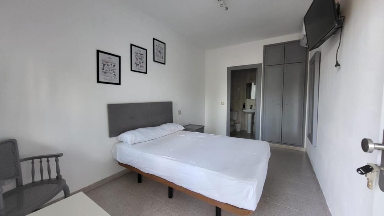 Hostal San Martin De Montalban
