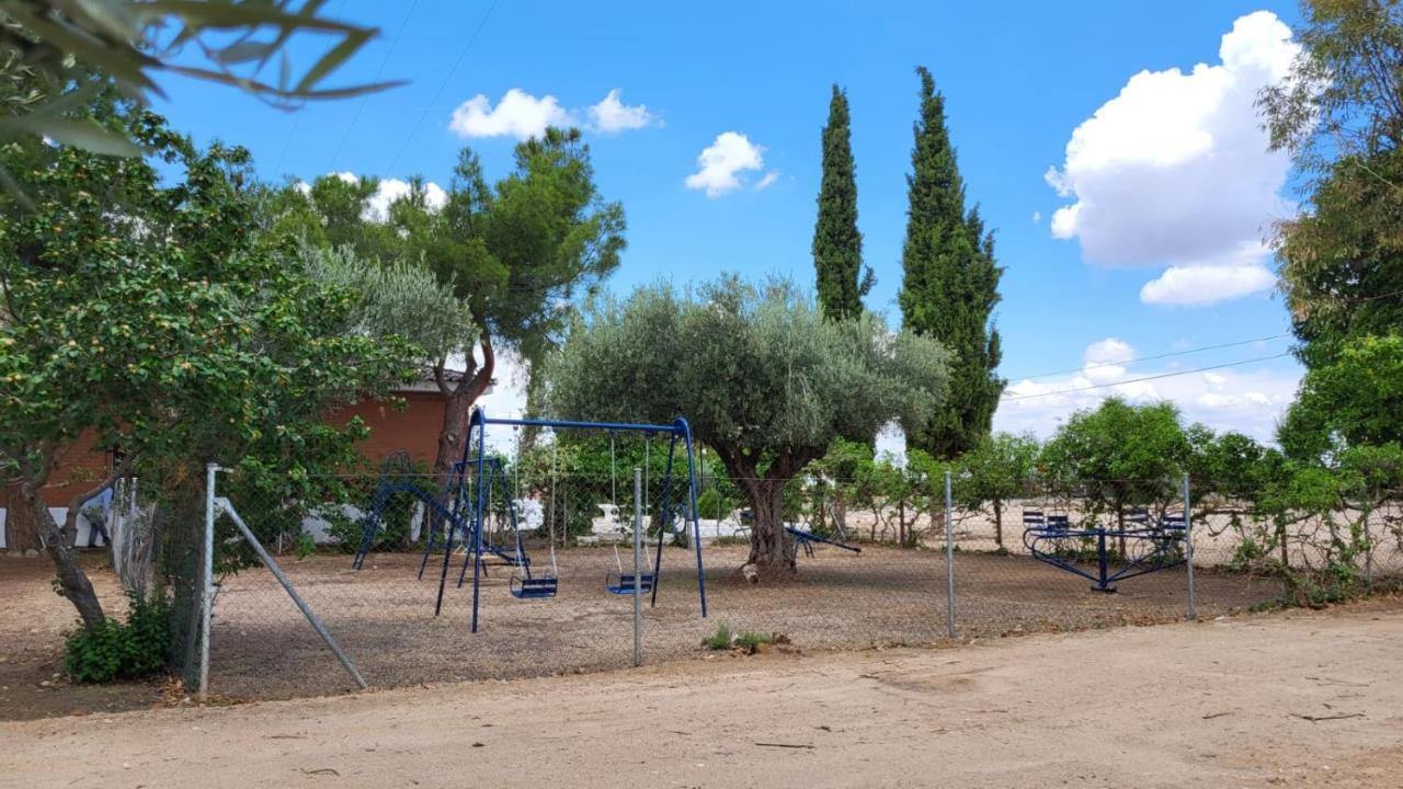 Hostal San Martin De Montalban * San Martín de Montalbán